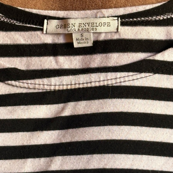 Green Envelope striped top size S - Picture 2 of 4